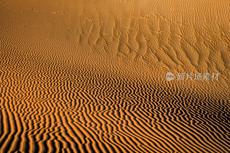 沙子和Erg Chebbi沙漠，Merzouga，摩洛哥，北非